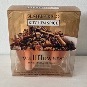 SOLD New Bath & Body Works Wallflower Kitchen Spice Home Refill Bulb Oil X2